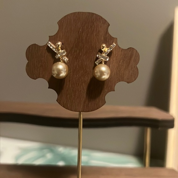 Plated Zirconia Knot Pearl Stud Earrings - Picture 1 of 7